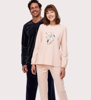 Lingeriewinkel La Luna - Waarschoot -Woody pyjama's en homewear tot XXL